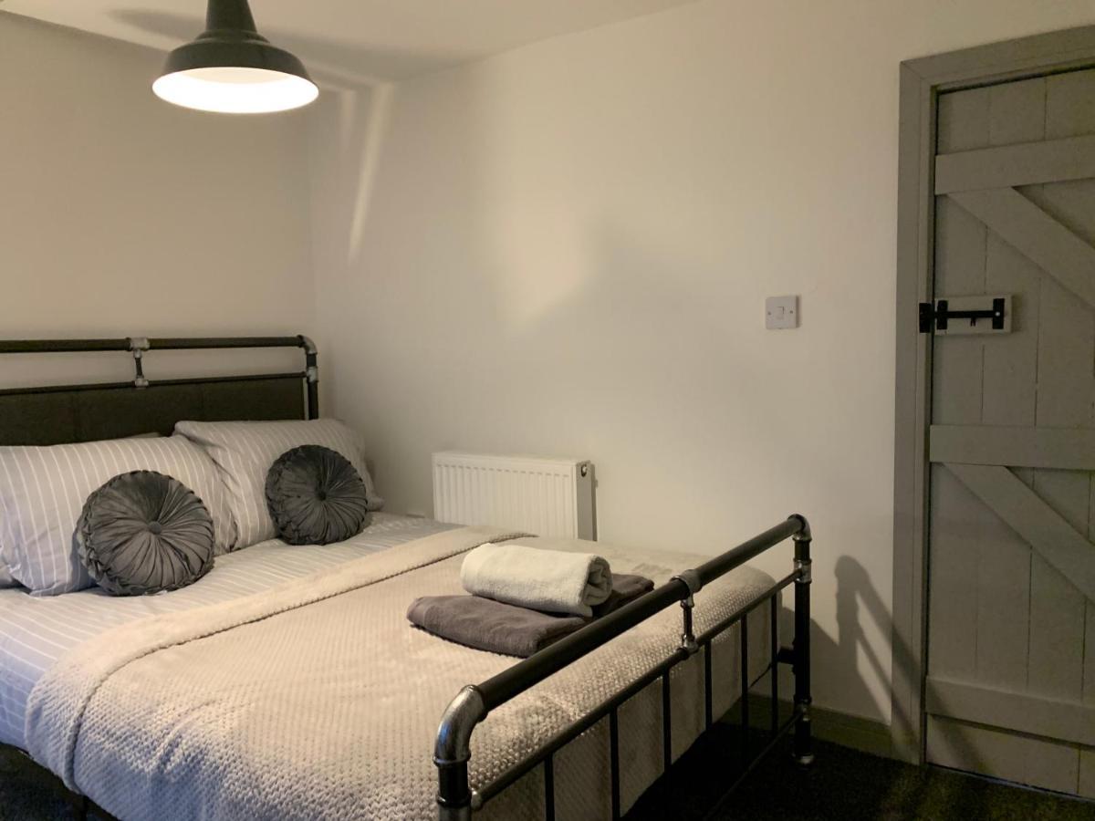 Cosy Cottage In Redcar - Workstays Uk Wilton  Extérieur photo